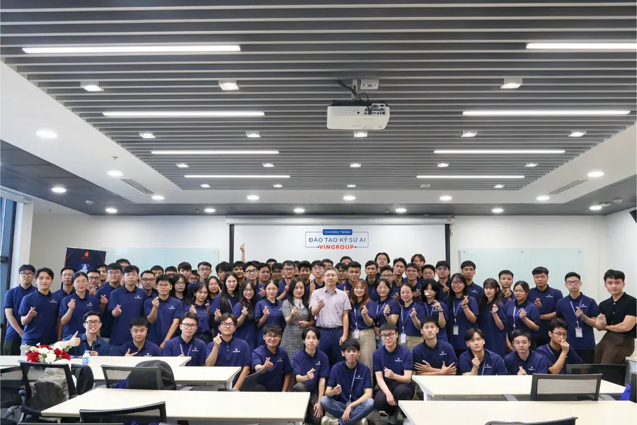 AI Engineer Training Program cohort at VinBigdata